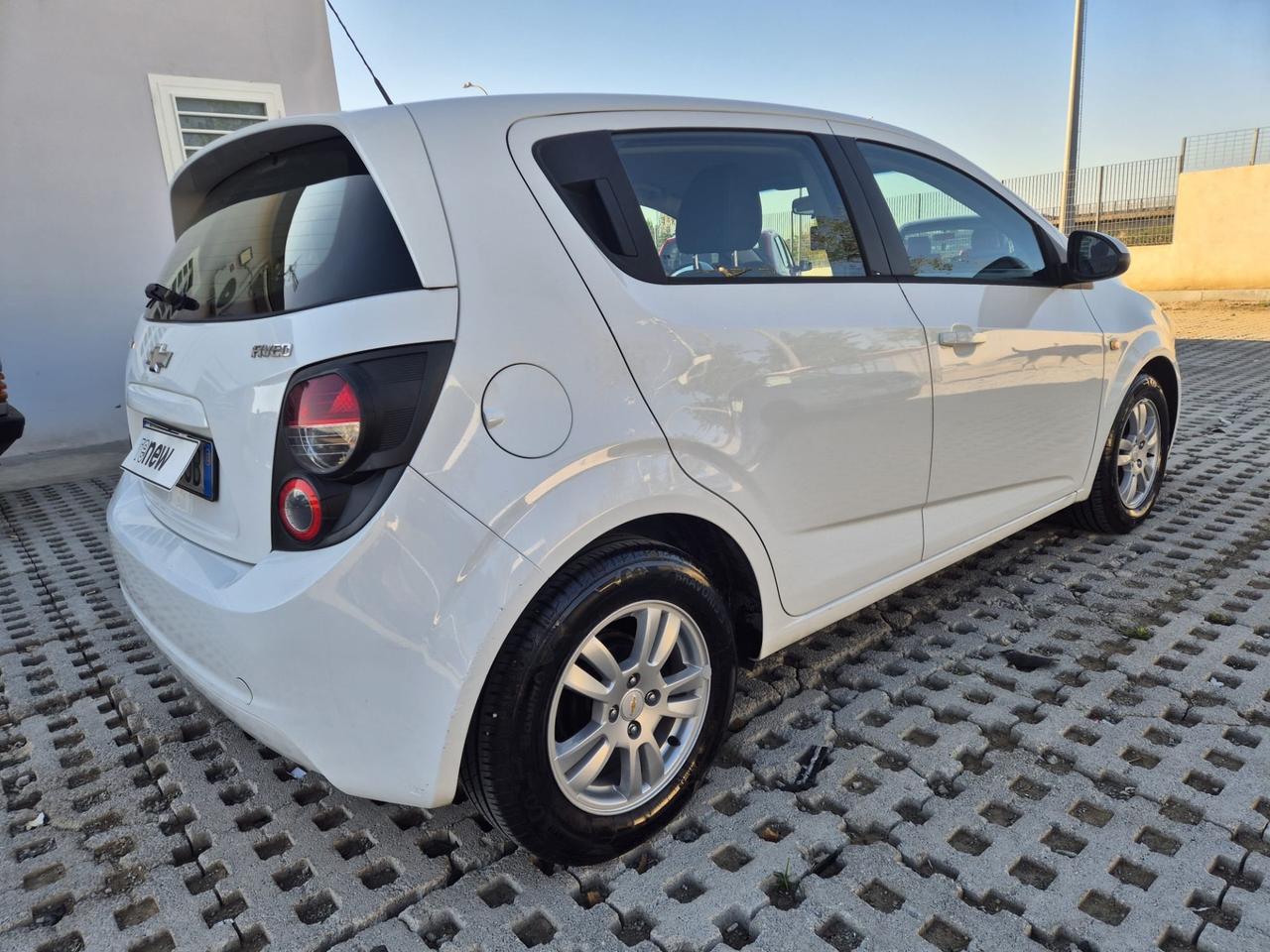 Chevrolet Aveo 1.2 86CV GPL 5 porte LT