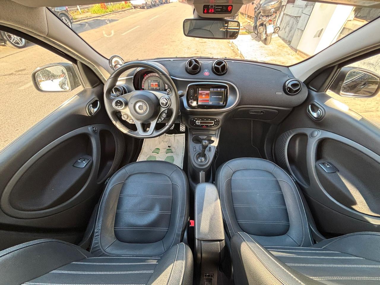 Smart ForFour 1.0