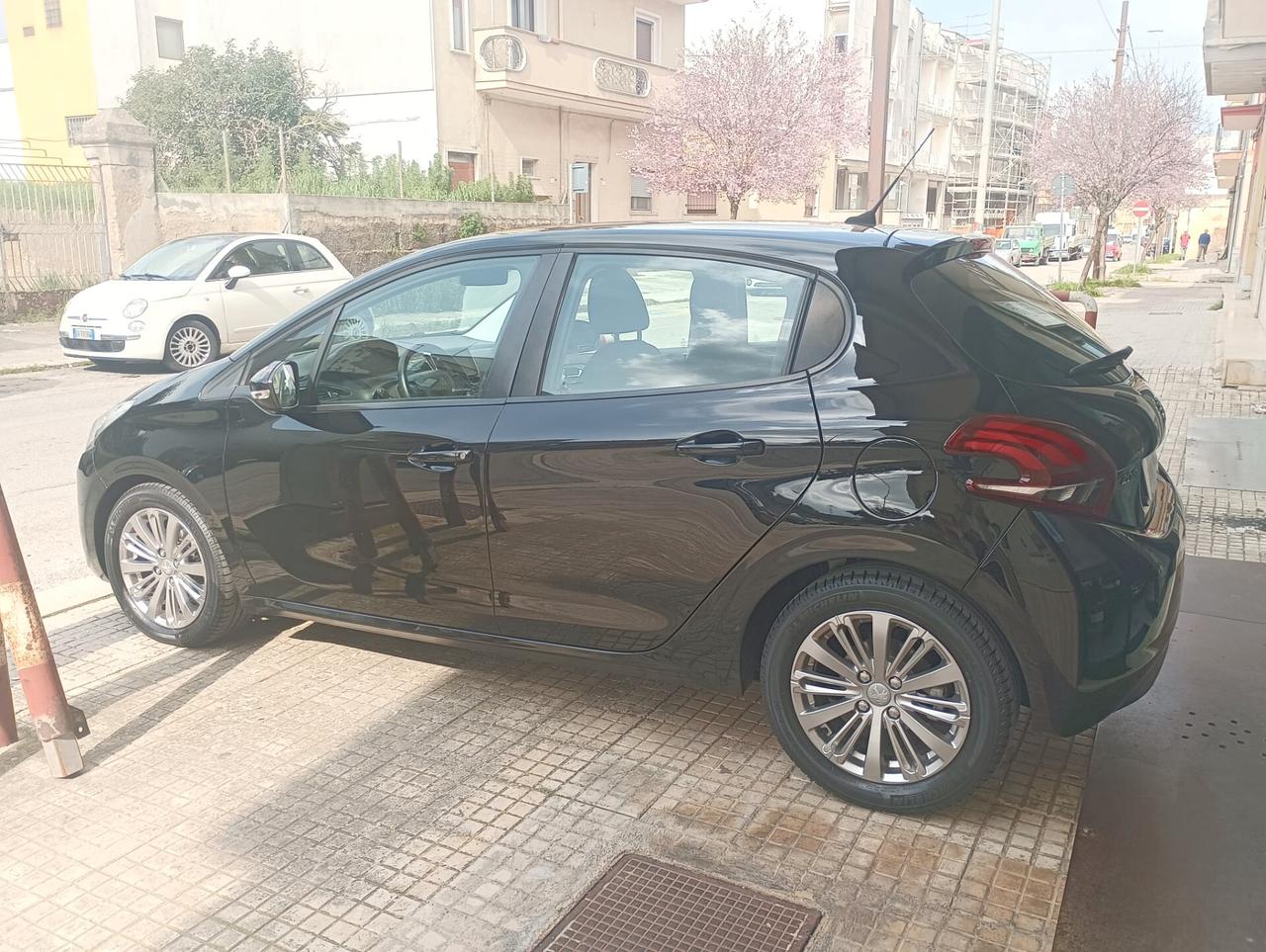 Peugeot 208 1.5 BlueHDi 100 Cv S&S Allure 5 porte