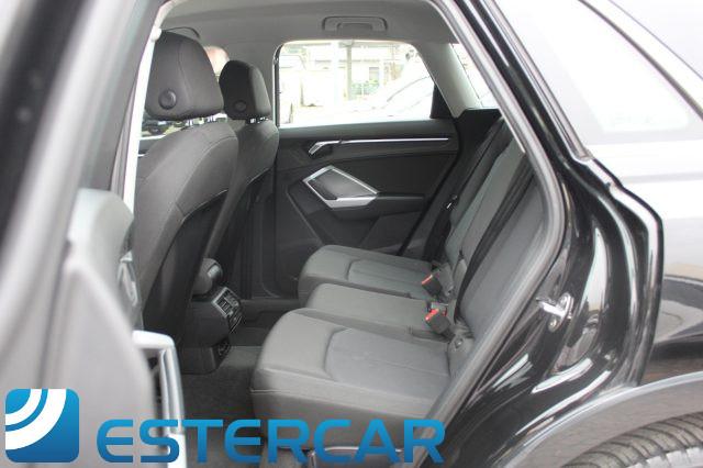 AUDI Q3 35 TDI S tronic Business Advanced