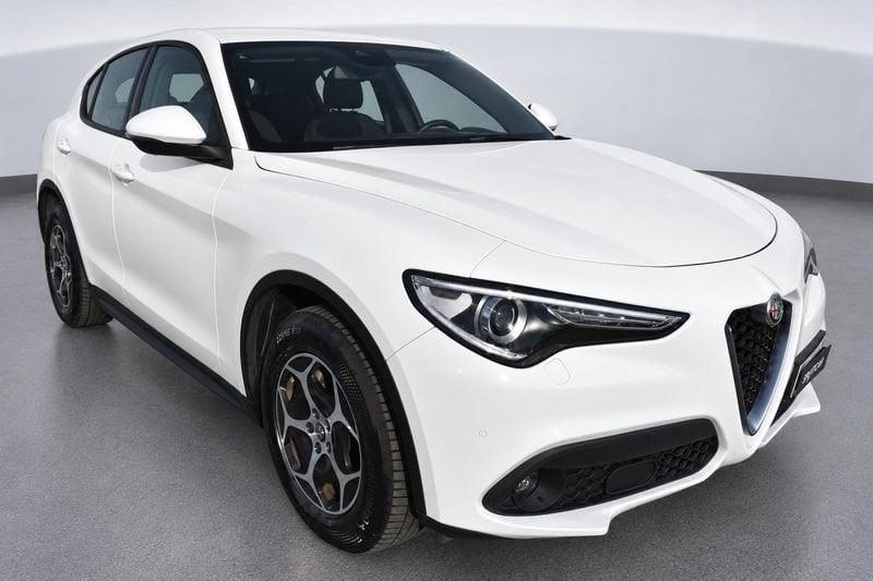 Alfa Romeo Stelvio Stelvio 2.2 t Super Business rwd 160cv auto