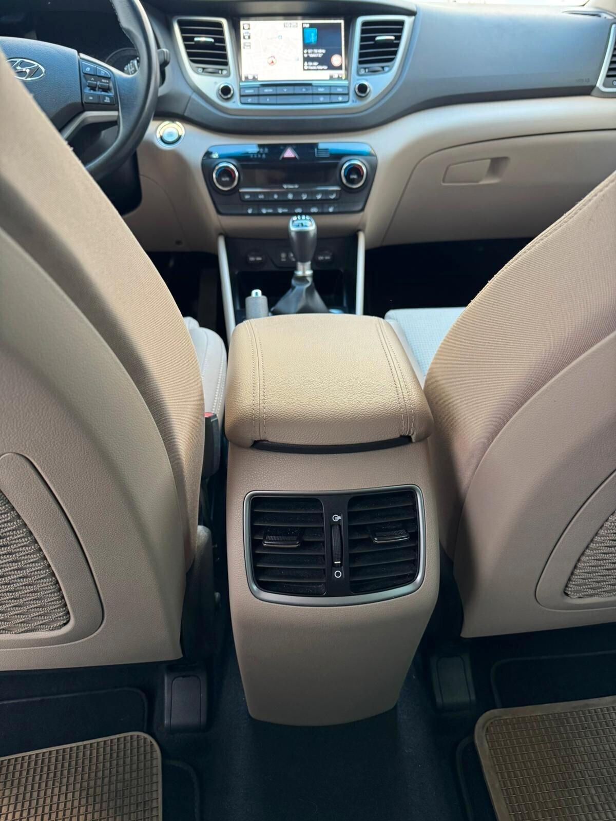 Hyundai Tucson 1.7 CRDi Sound Edition