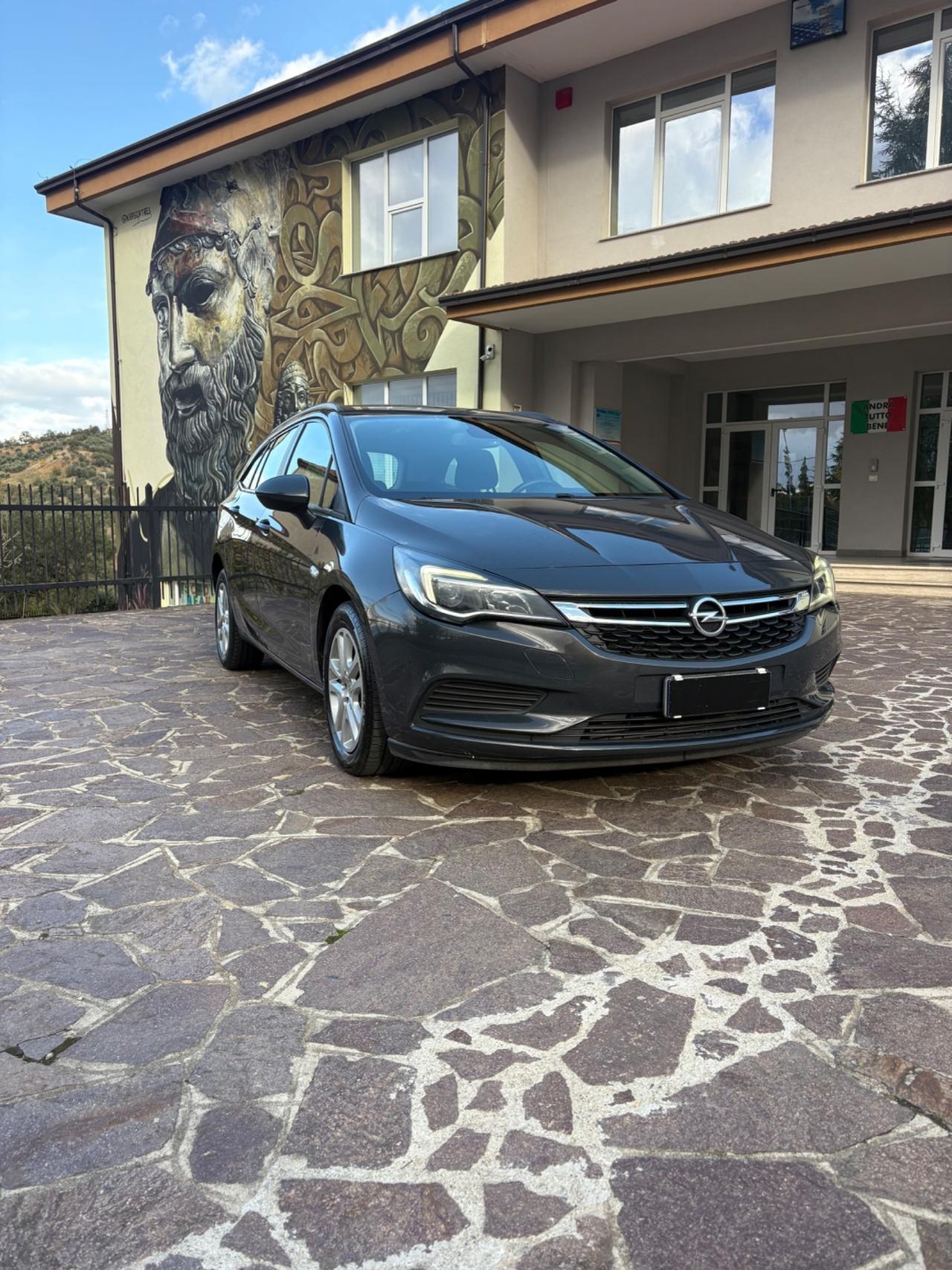 Opel Astra 1.6 CDTi Sports Tourer Business