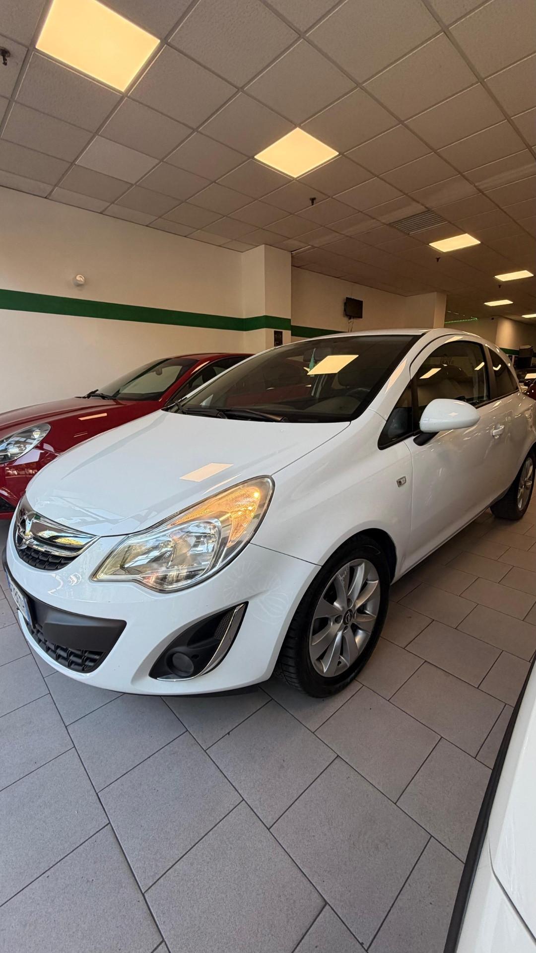 Opel Corsa 1.2 85CV 3 porte GPL-TECH Elective