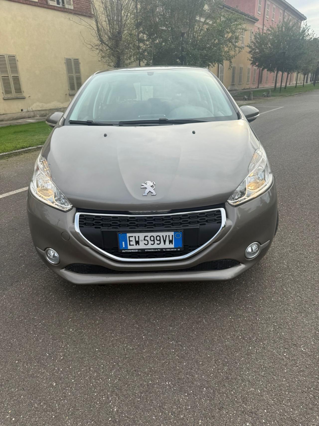 PEUGEOT 208 1.4 DIESEL EURO 5B NEOPATENTATI