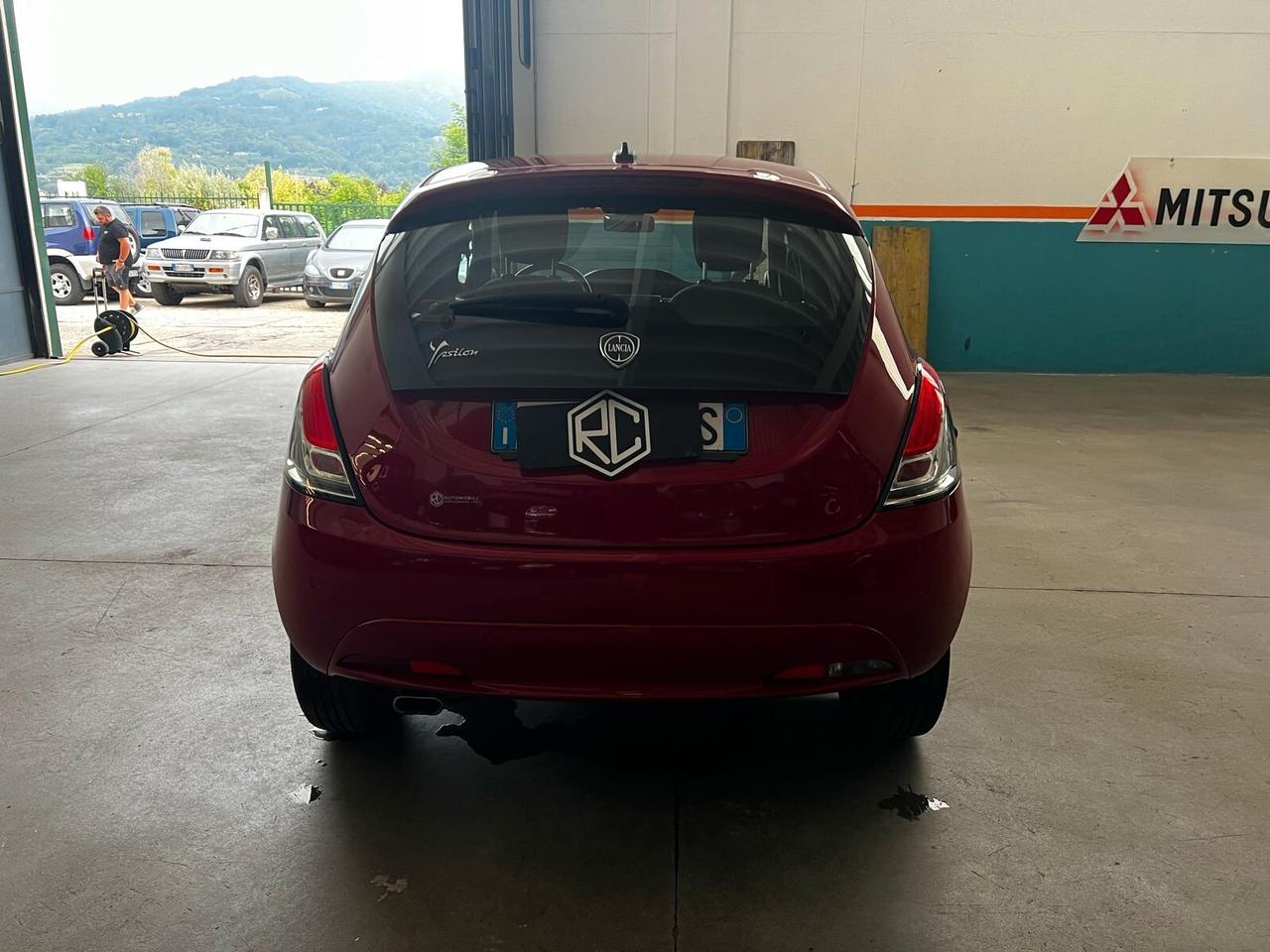 Lancia Ypsilon 1.2 69 CV 5 porte S&S Gold