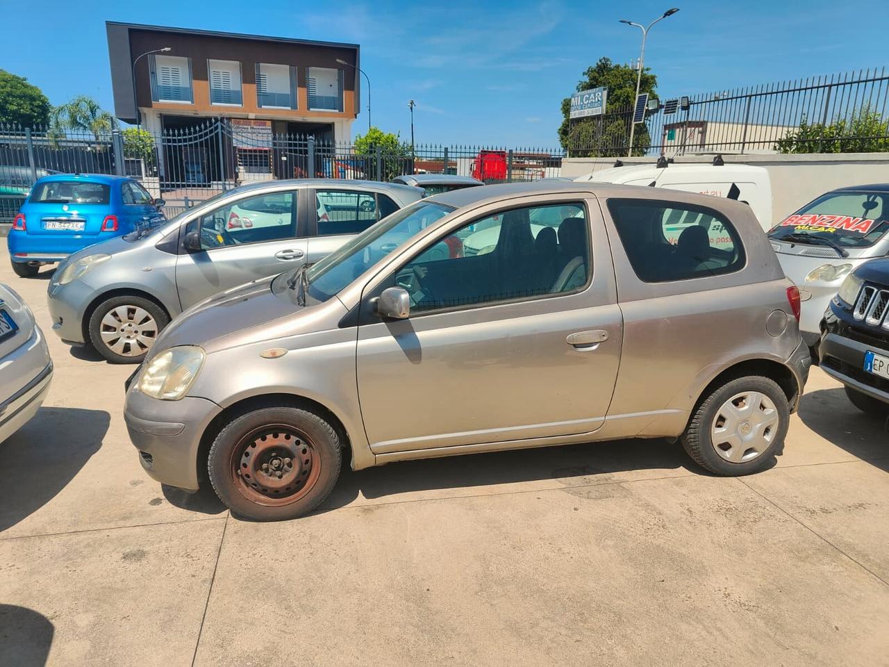 TOYOTA YARIS- PRoV TOSCANA -ECCELLENTI CONDIZIONI