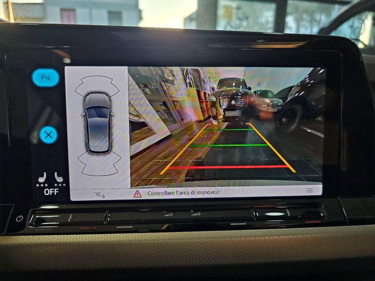 Volkswagen Golf ETSI MOVE LIFE C.16 Tetto Led Matrix Clima3Zone
