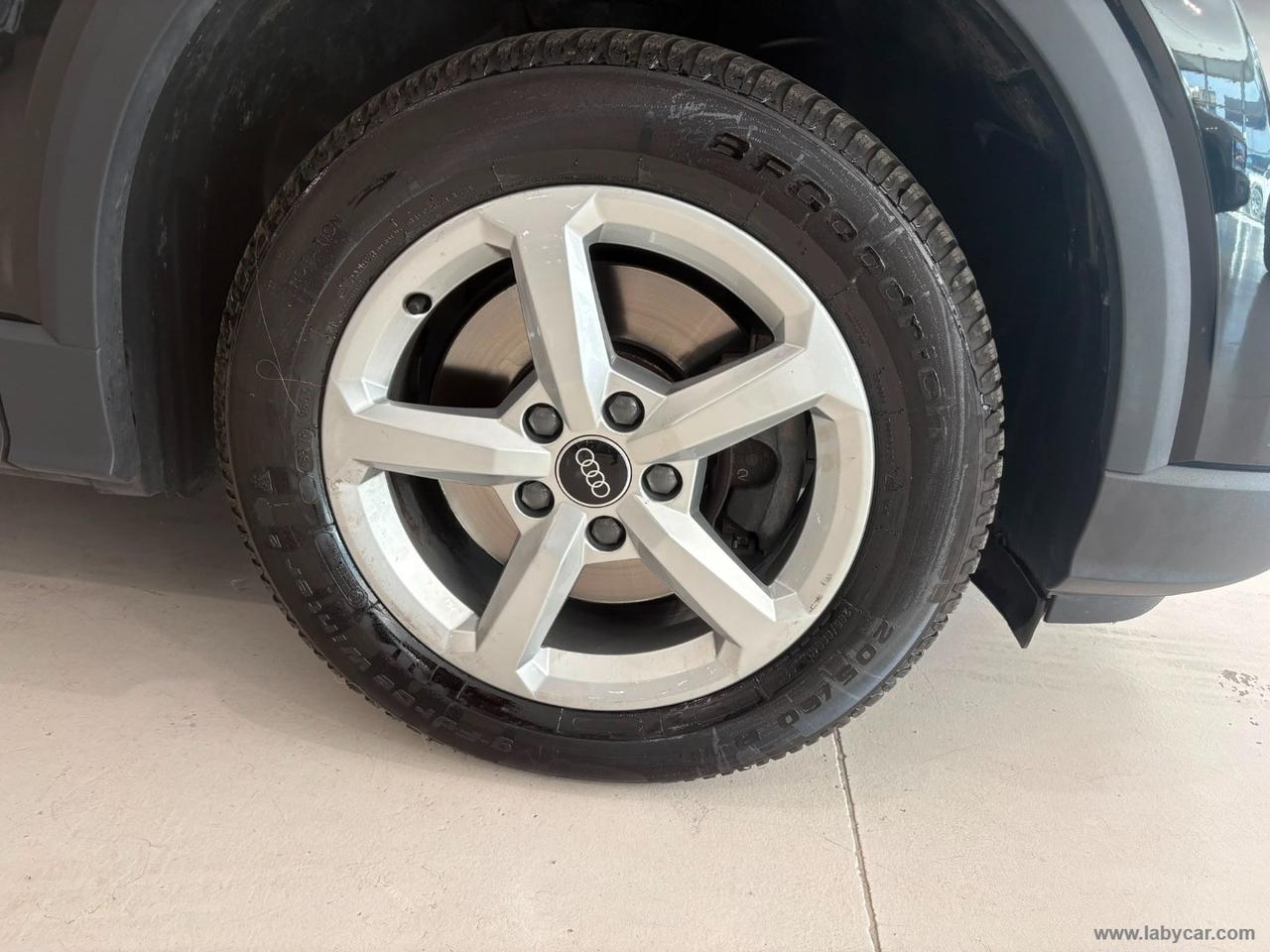AUDI Q2 2.0 TDI quattro S tronic Business