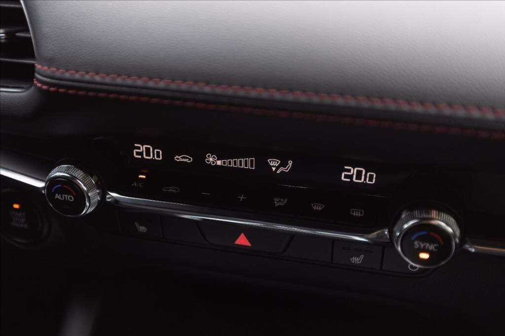 MAZDA 3 5p 2.5 m-hybrid Homura 140cv del 2025