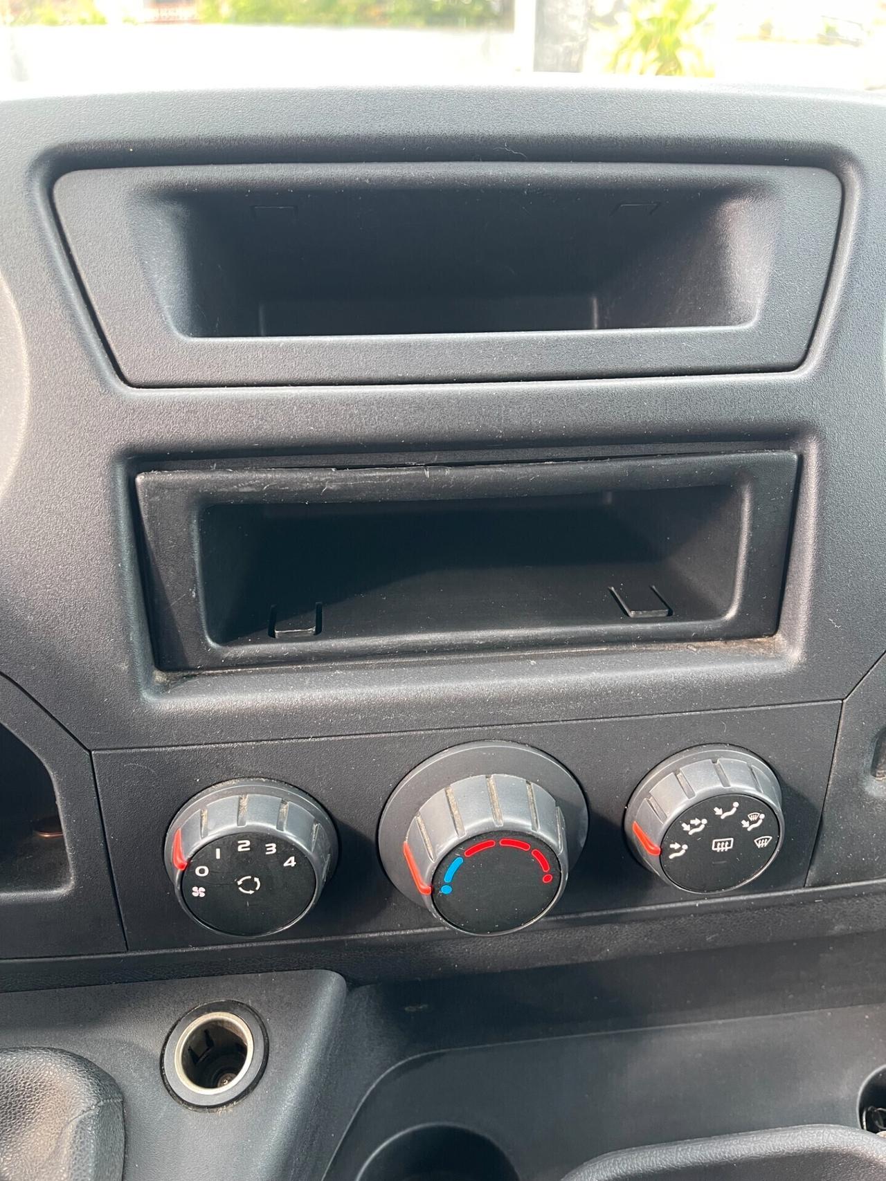 Renault Master T35 2.3 DCI/125 Cabinato Frigo FRCX