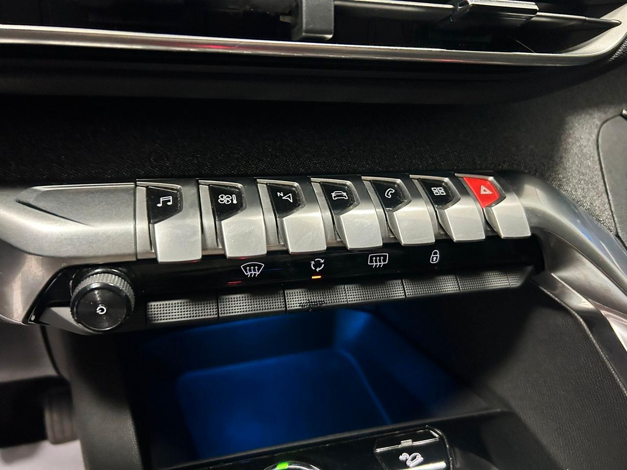 Peugeot 3008 1.5 BlueHDi 42.000km 2018