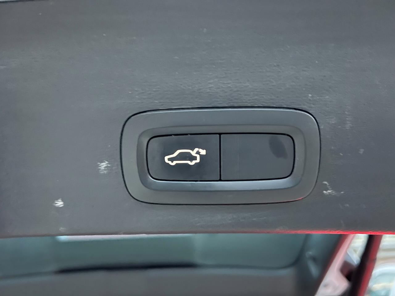 Volvo XC40 / UNICA PROPRIETARIA