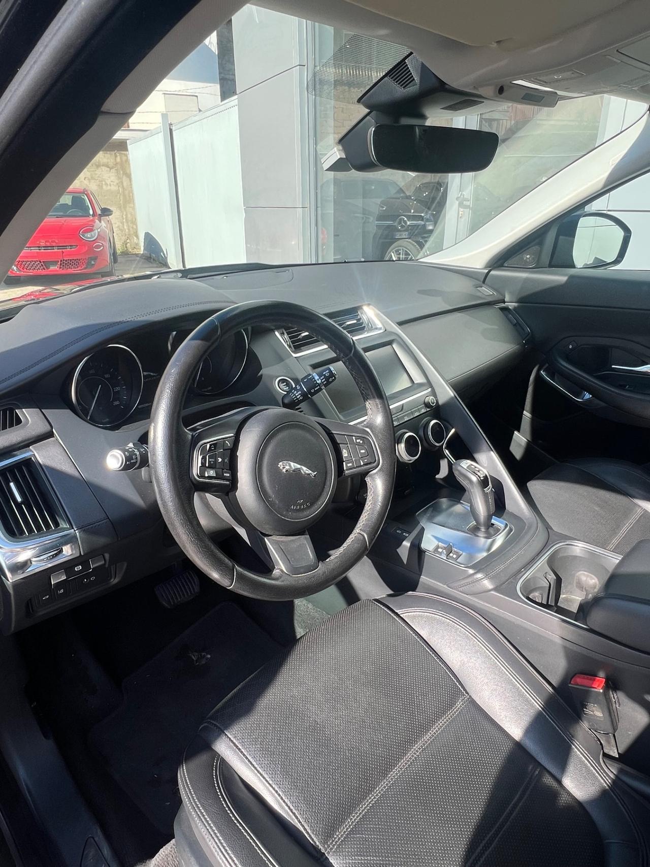 Jaguar E-Pace 2.0d i4 S awd possibilità noleggio no scoring