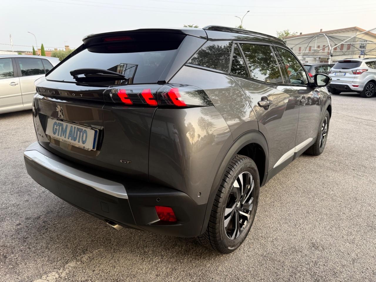 Peugeot 2008 BlueHDi 130 S&S EAT8 GT
