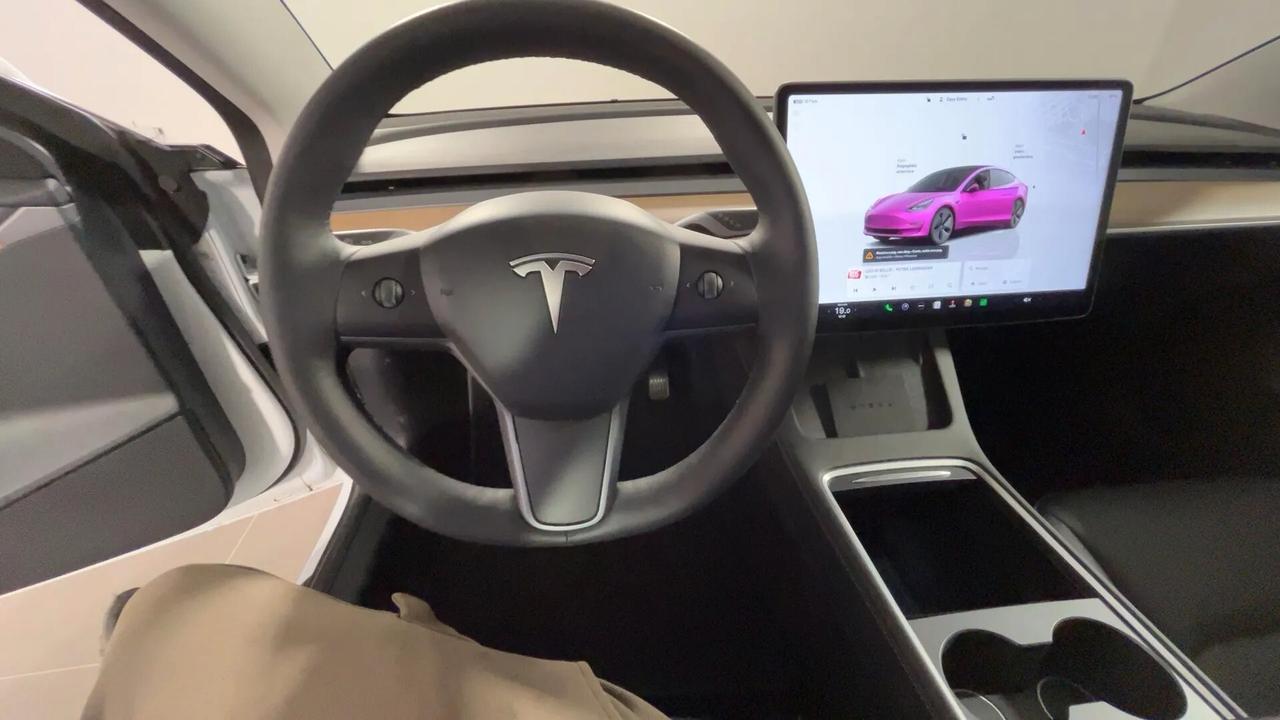 Tesla Model 3 Model 3 RWD