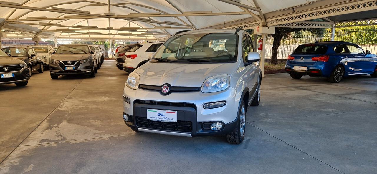 Fiat Panda 4X4 1.3 Mjt 75cv S&S LOUNGE