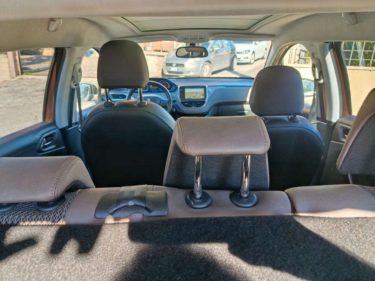 Peugeot 2008 1.6 VTi 120CV Allure