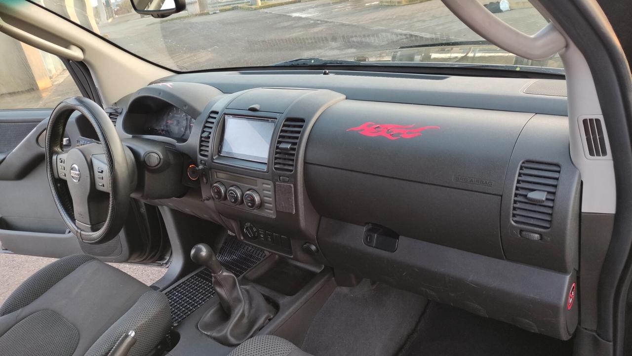 Nissan Navara PICK-UP 2.5 dCi DOPPIA CABINA Hard Top - 2008