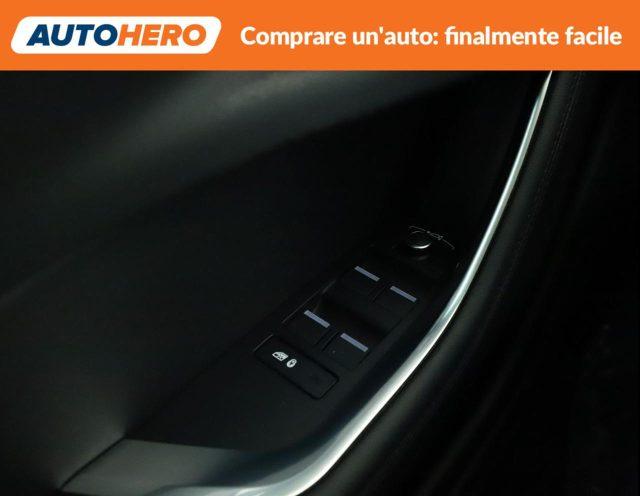 JAGUAR XE 2.0 D 180 CV AWD aut. SE