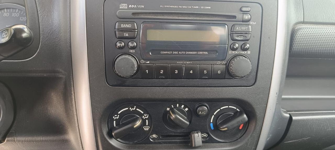 Suzuki Jimny 1.5 DDiS cat 4WD JLX III SERIE 86CV