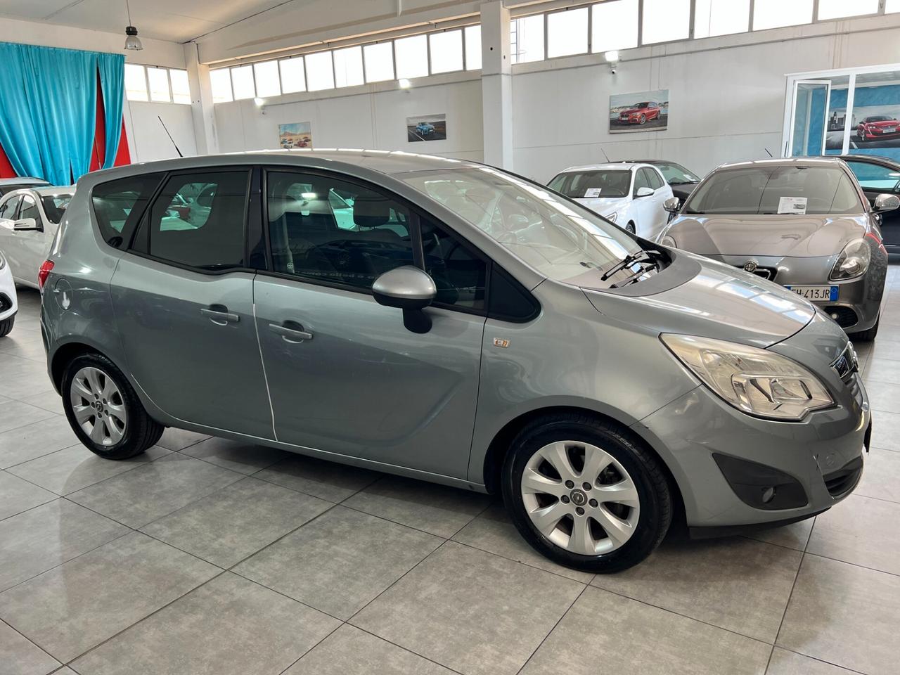 Opel Meriva 1.3 75 CV - COSMO - 2011