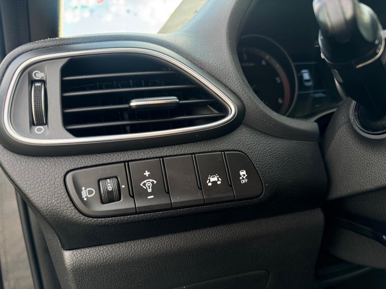 Hyundai i30 sw 1.6 CRDi 2019 top