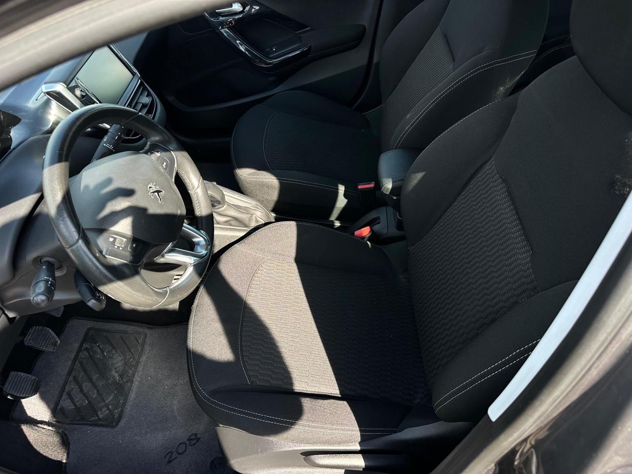 Peugeot 208 PureTech 82 5p. GPL Allure neopatentati