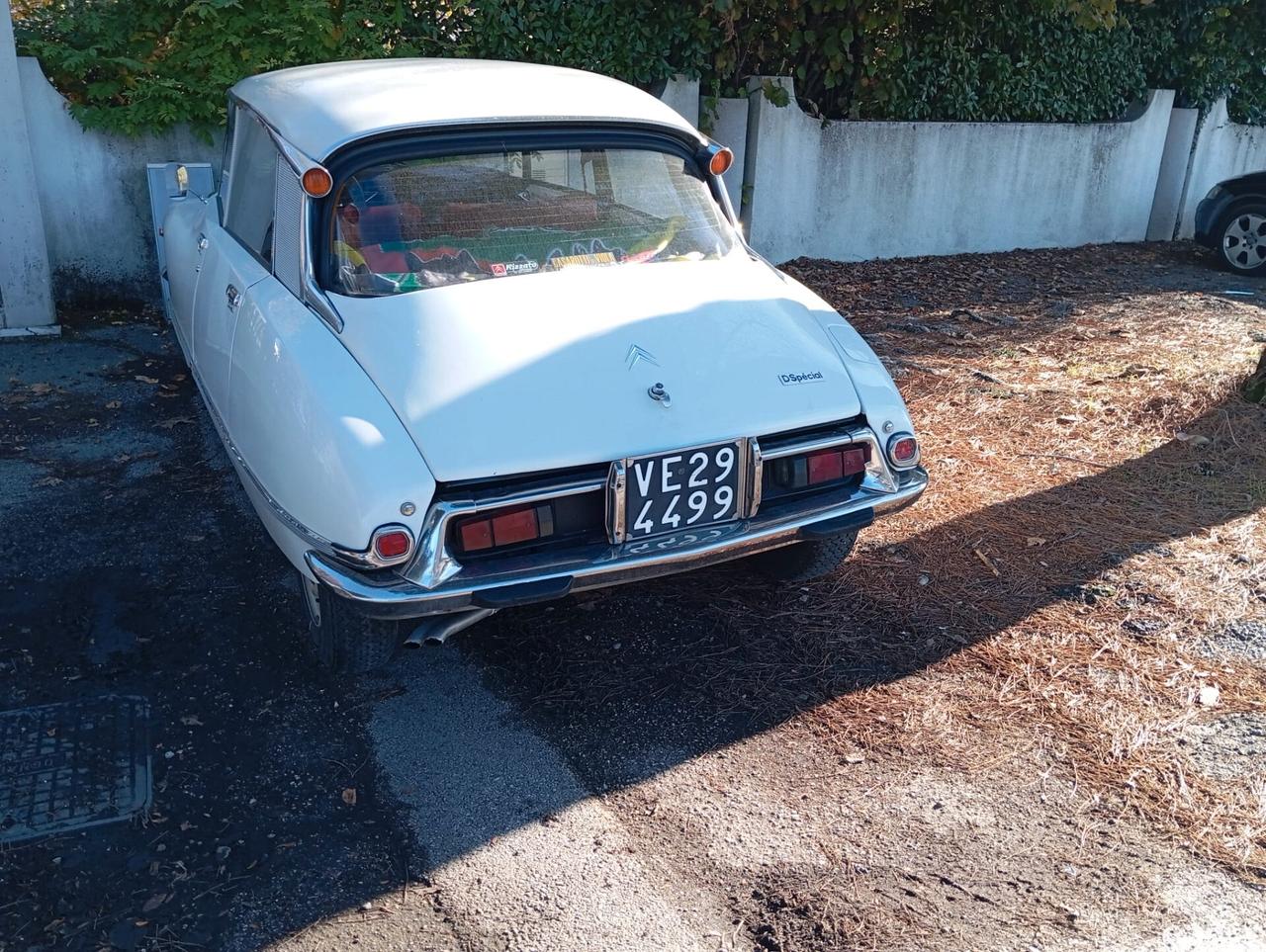 Citroen DS Special