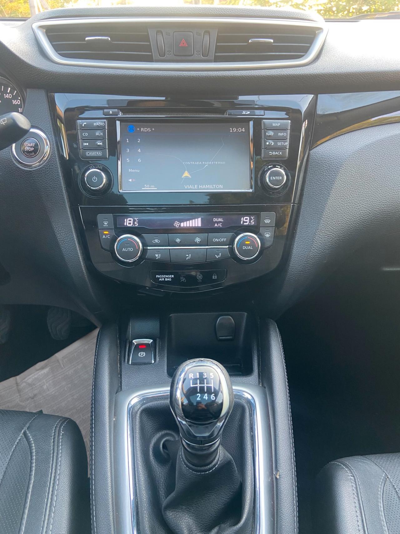 Nissan Qashqai 1.6 dCi Tekna (TETTO-NAVI-RETROCAMERA )
