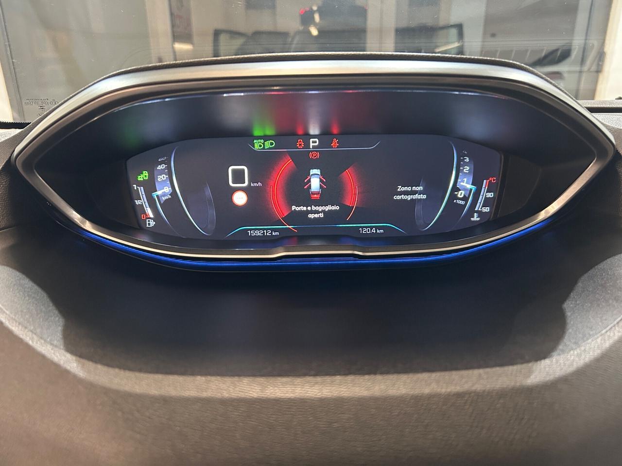 Peugeot 3008 1.6 BLUEHDI 88KW ALLURE