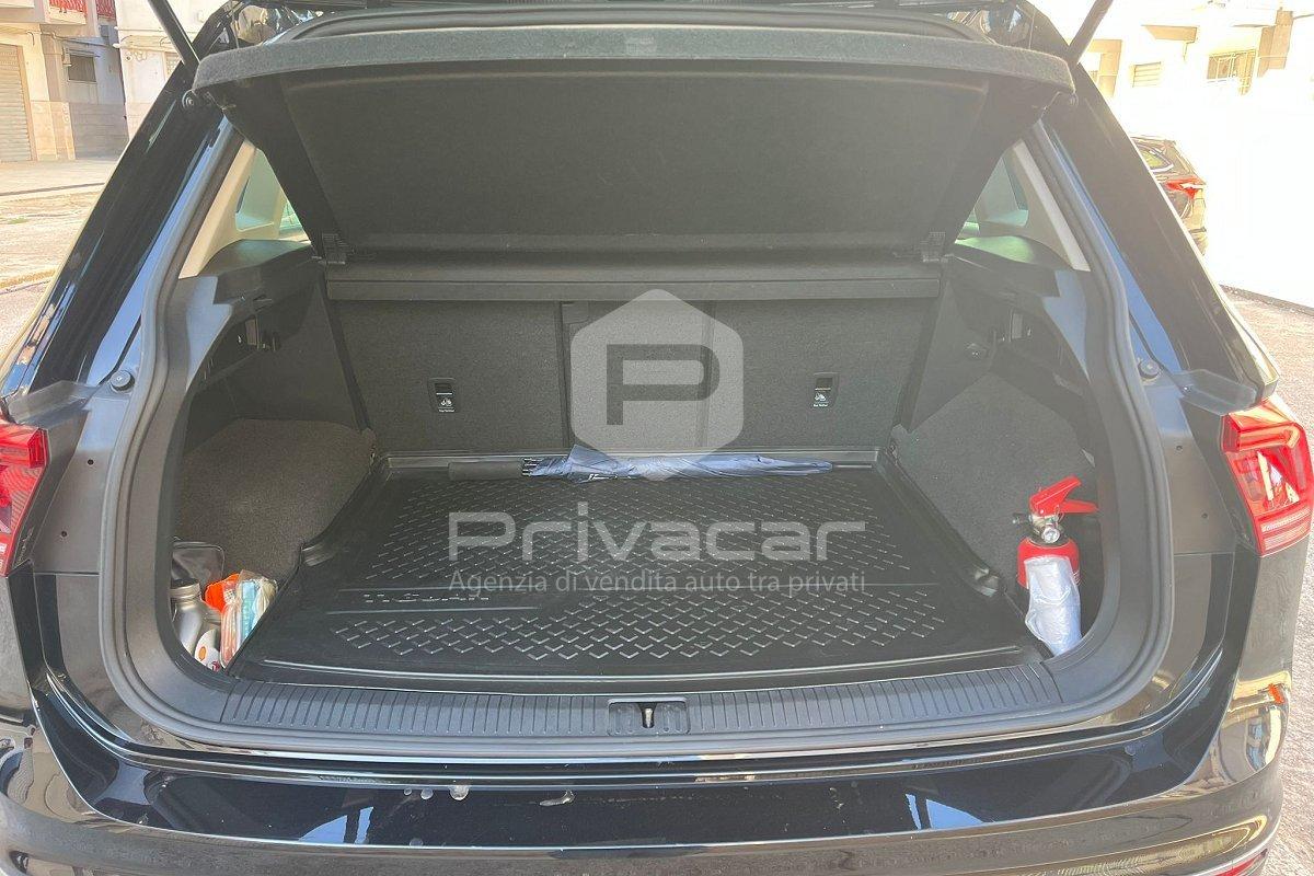 VOLKSWAGEN Tiguan 2.0 TDI SCR DSG 4MOTION Executive BMT