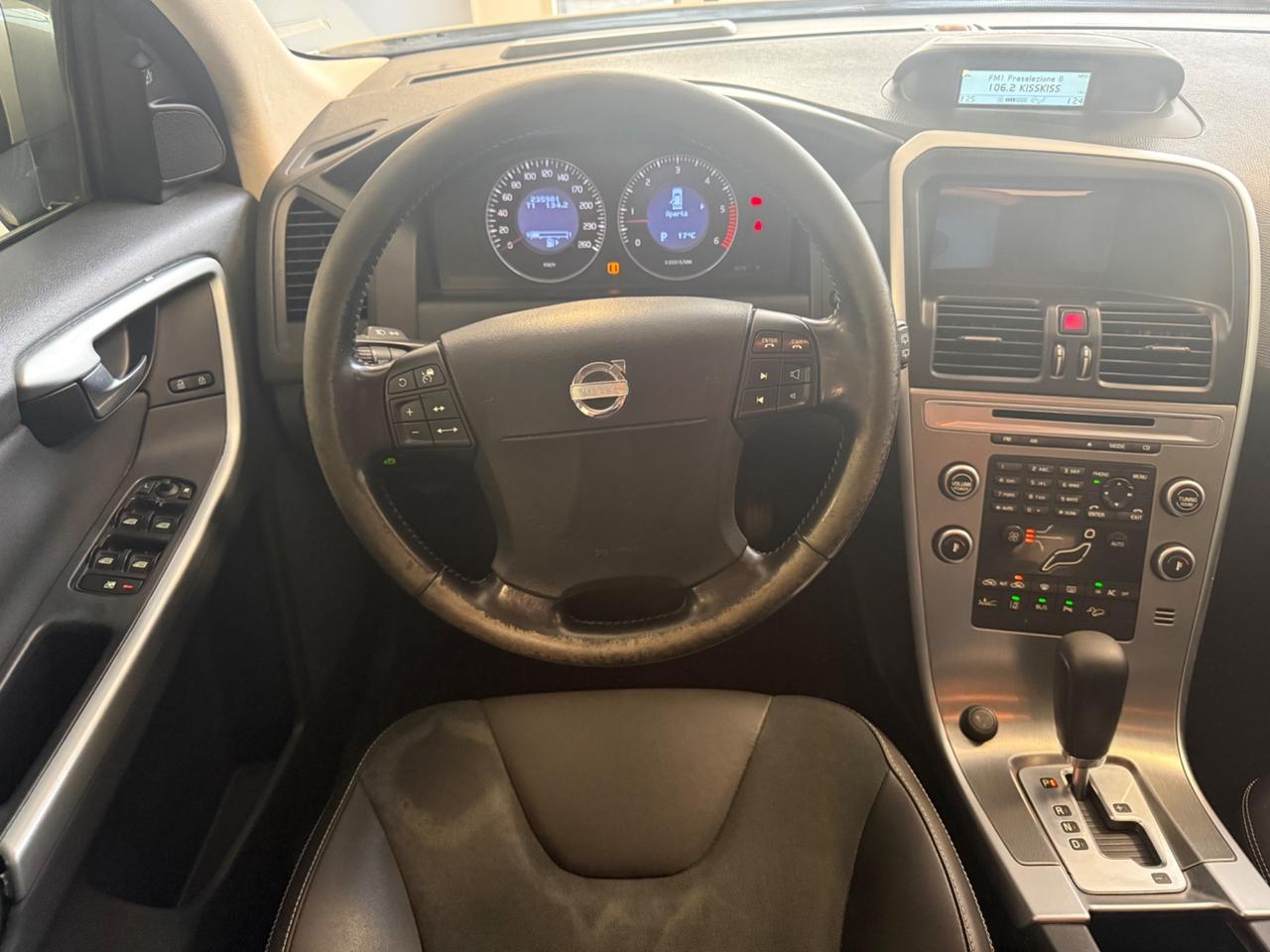 Volvo XC 60 XC60 D5 AWD Momentum
