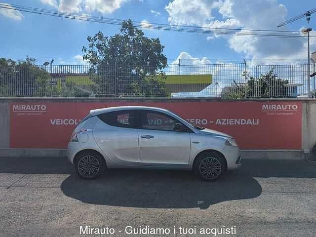 Lancia Ypsilon Ypsilon 1.2 69 CV 5 porte S&S Gold