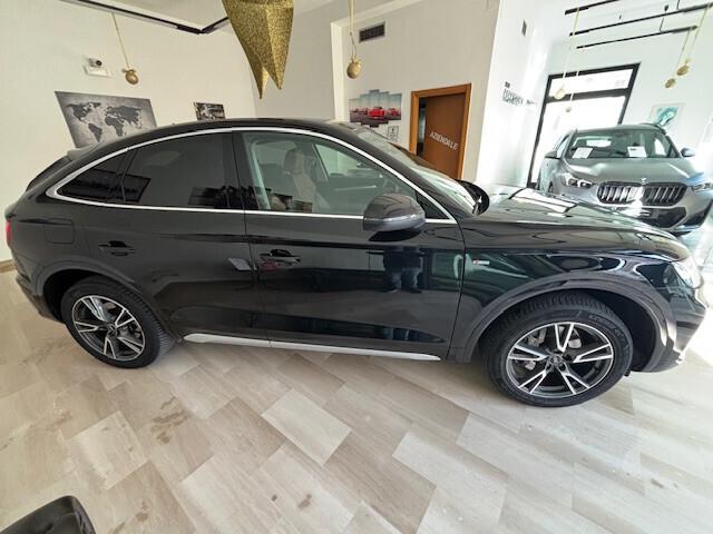 Audi Q5 Sportback 40 2.0 tdi mhev S-Line Quattro 2021