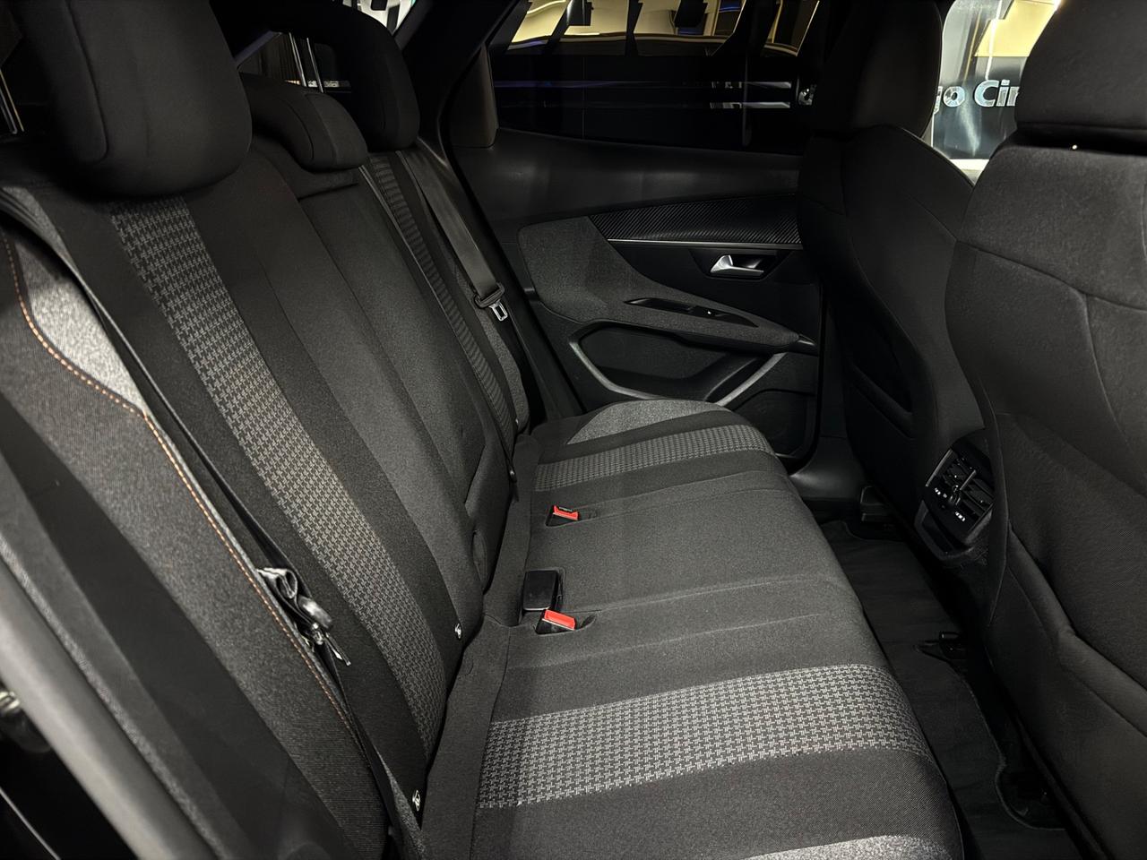 Peugeot 3008 BlueHDi 130Cv EAT8 Allure