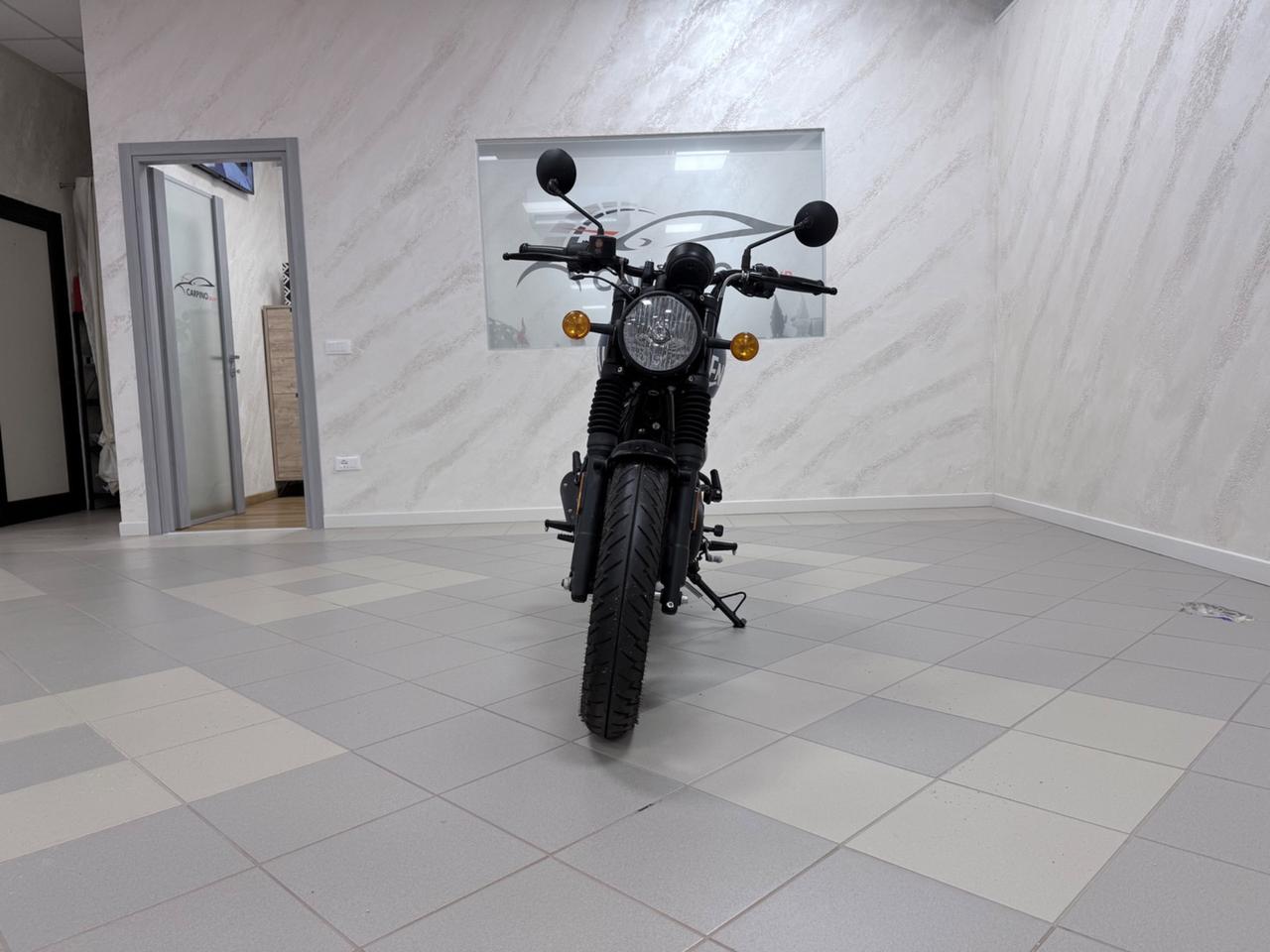 Royal Enfield HNTR 350