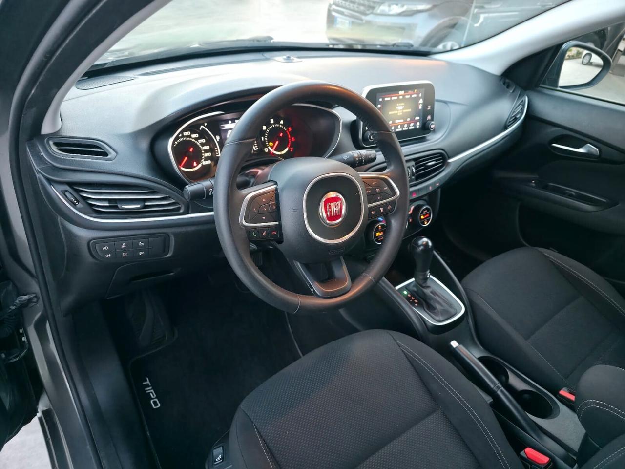 Fiat Tipo 1.6 Mjt S&S 5 porte Lounge