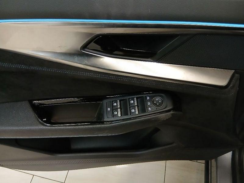Renault Austral 1.2 E-Tech full hybrid Techno Esprit Alpine 200cv auto
