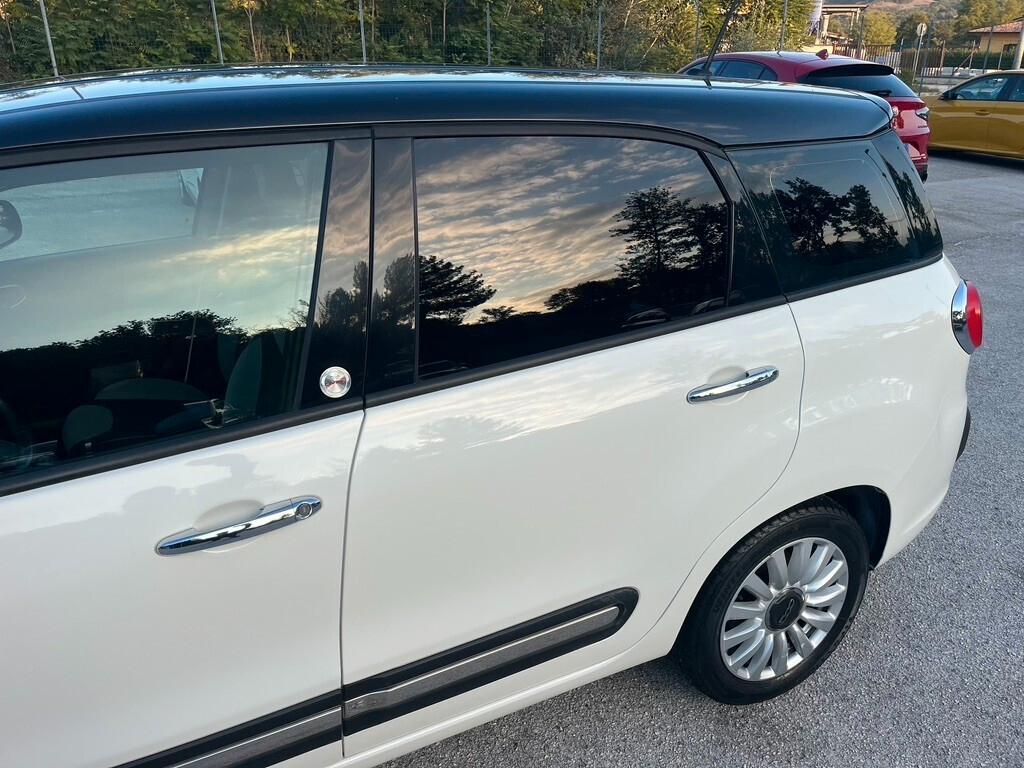 Fiat 500L Living 1.6 Multijet 120 CV tetto nero