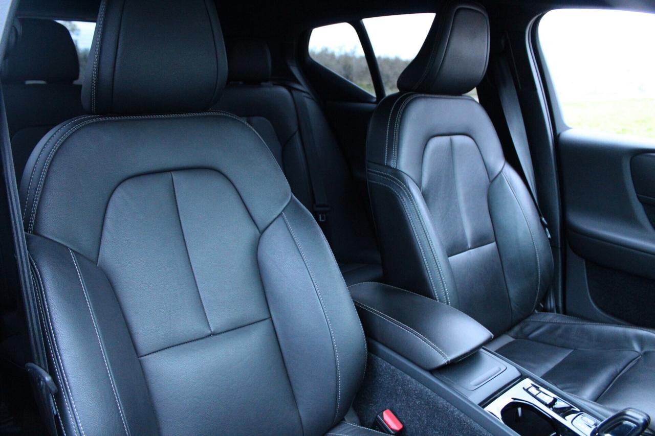 Volvo XC40 D3 Aut. R-Design *360 CAMERA *PELLE