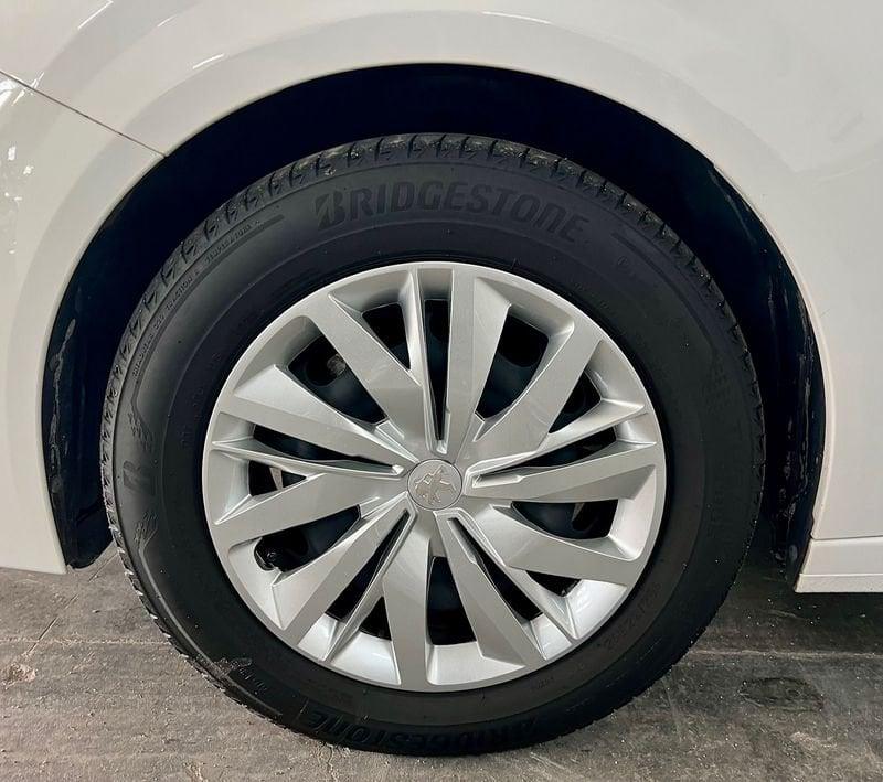 Peugeot 208 208 VAN BlueHDi 100 Stop&Start 5 porte Active Pack