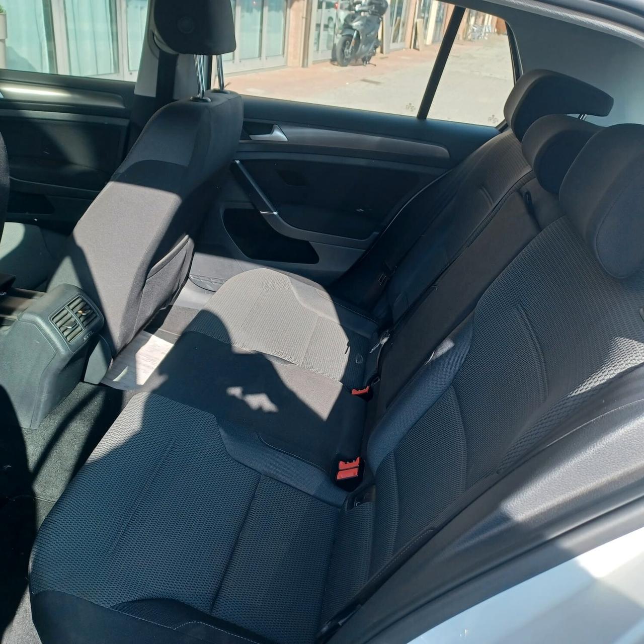 106958 KM GOLF 7 1.6 TDI PERFETTA