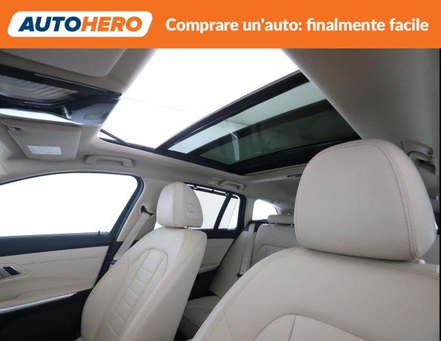 BMW 330 e xDrive Touring Luxury