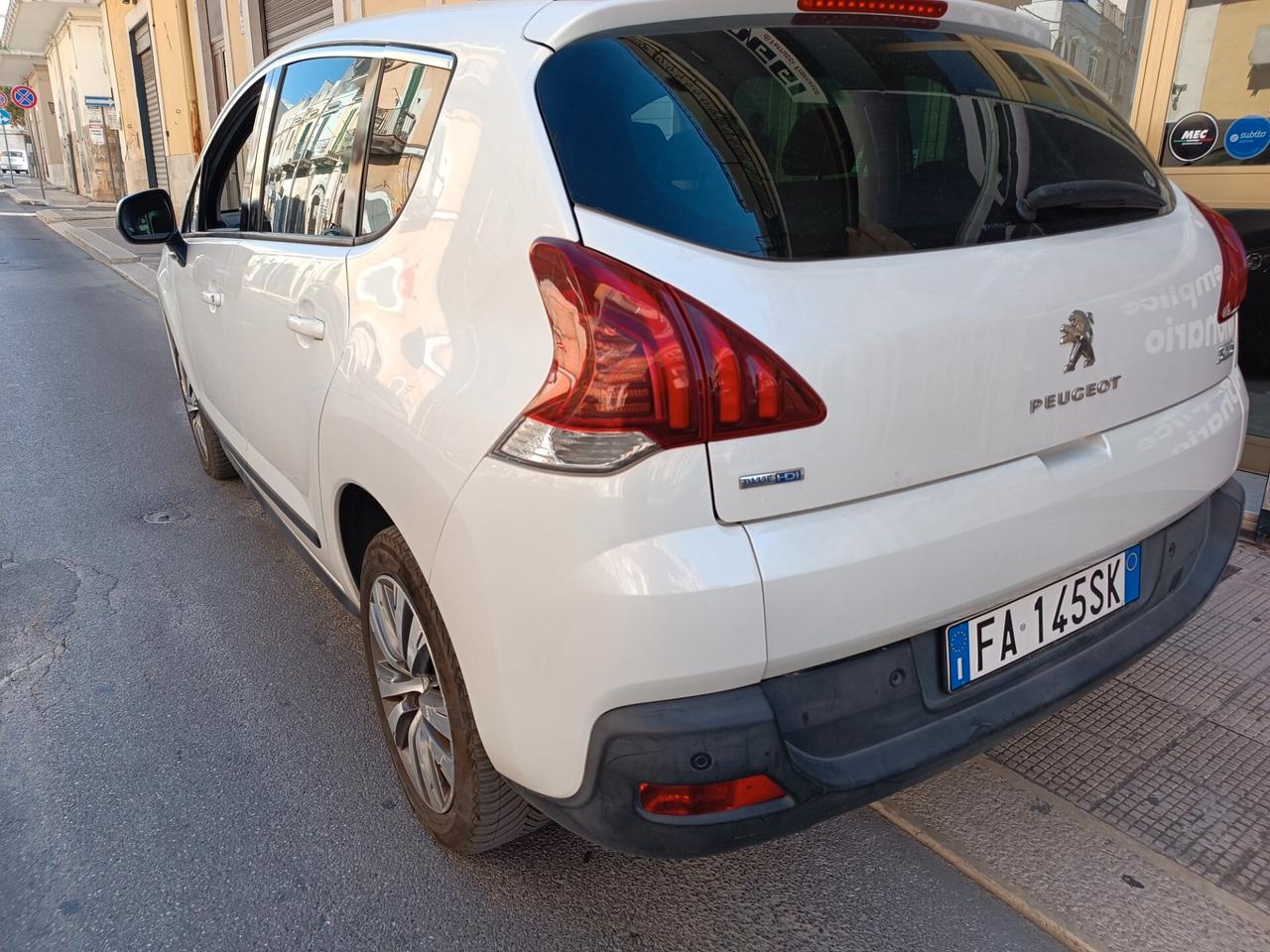 Peugeot 3008 BlueHDi 120 CV BUSINESS FULL OPTIONAL