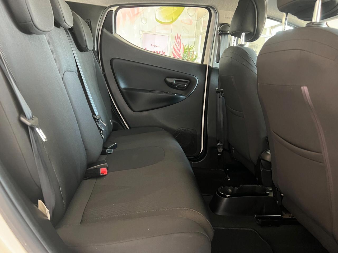 Lancia Ypsilon 1.2 69 CV 5 porte S&S Gold