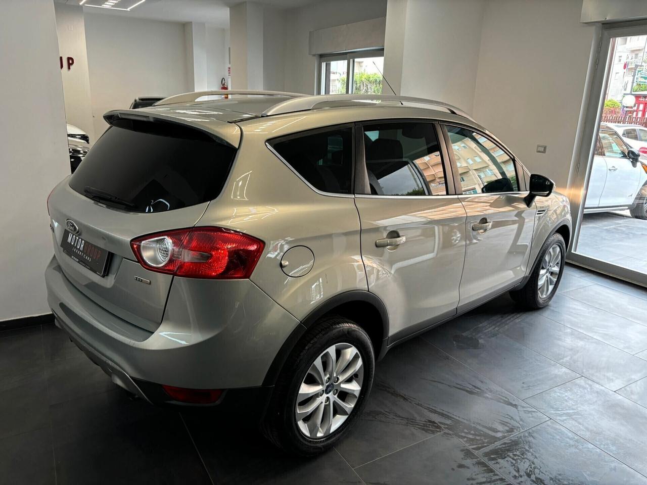 Ford Kuga 2.0 TDCi 136 CV 4WD Titanium DPF