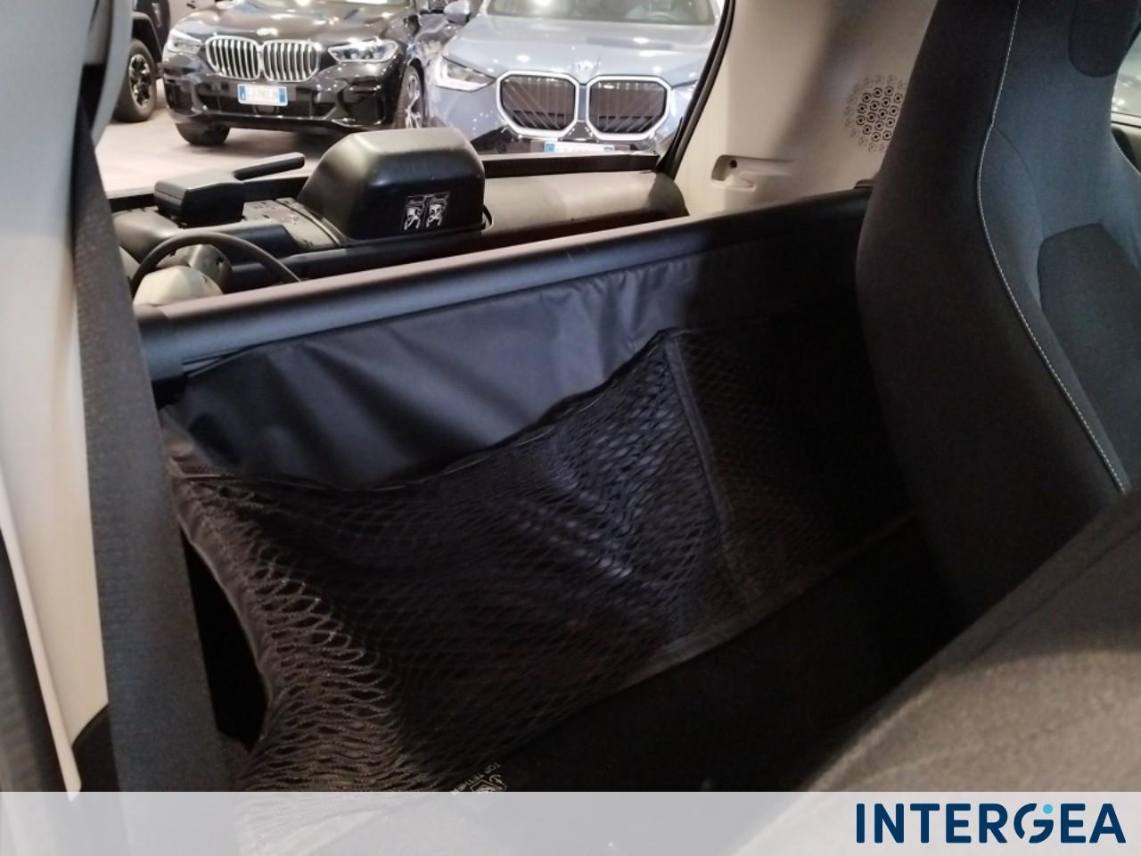 SMART Fortwo eq Lightrunner