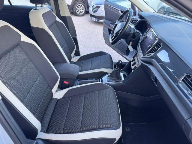VOLKSWAGEN T-Roc 1.6 TDI SCR Advanced White silver