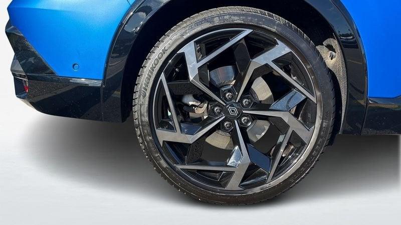 Renault Rafale atelier Alpine E-Tech 4x4 300 cv